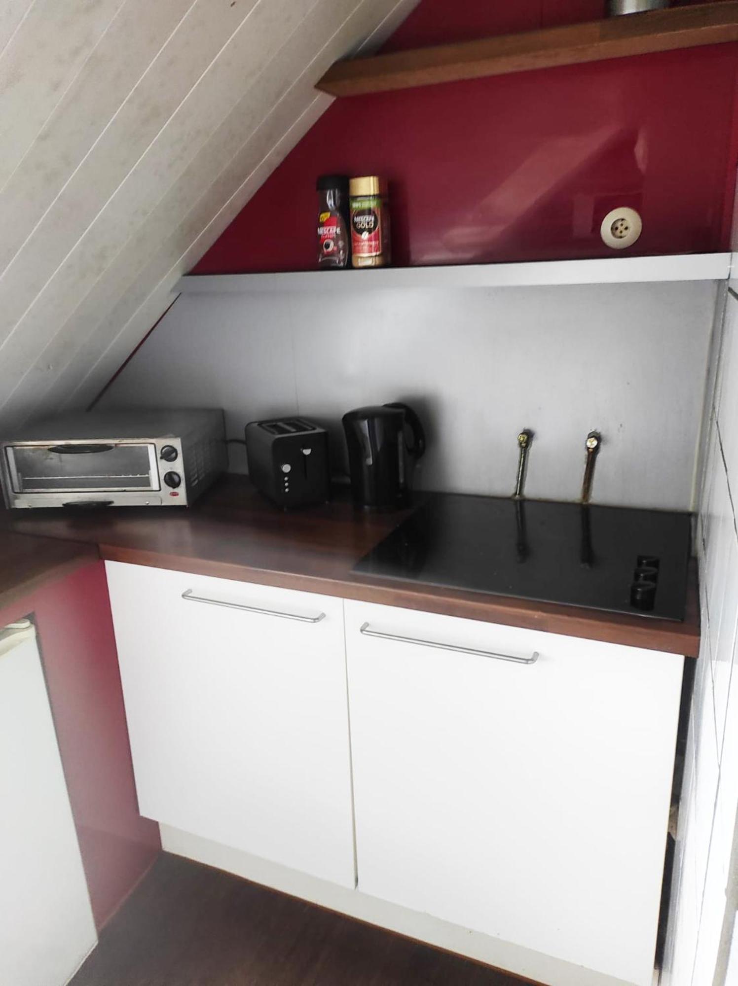 Moderne Studio Apartments Und 120Qm Wohnungen In Oberhausen, Ideal Fuer Geschaeftsreisende Und Monteure โอเบอร์เฮาเซิน ภายนอก รูปภาพ
