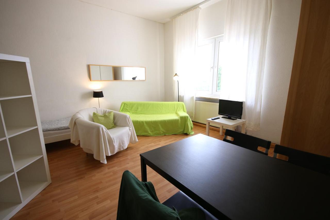 Moderne Studio Apartments Und 120Qm Wohnungen In Oberhausen, Ideal Fuer Geschaeftsreisende Und Monteure โอเบอร์เฮาเซิน ภายนอก รูปภาพ