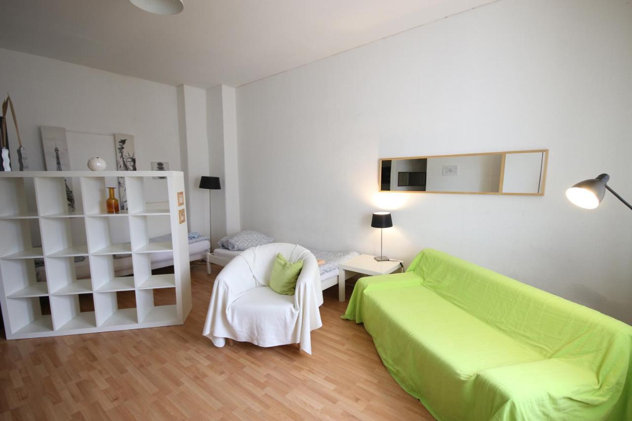 Moderne Studio Apartments Und 120Qm Wohnungen In Oberhausen, Ideal Fuer Geschaeftsreisende Und Monteure โอเบอร์เฮาเซิน ภายนอก รูปภาพ